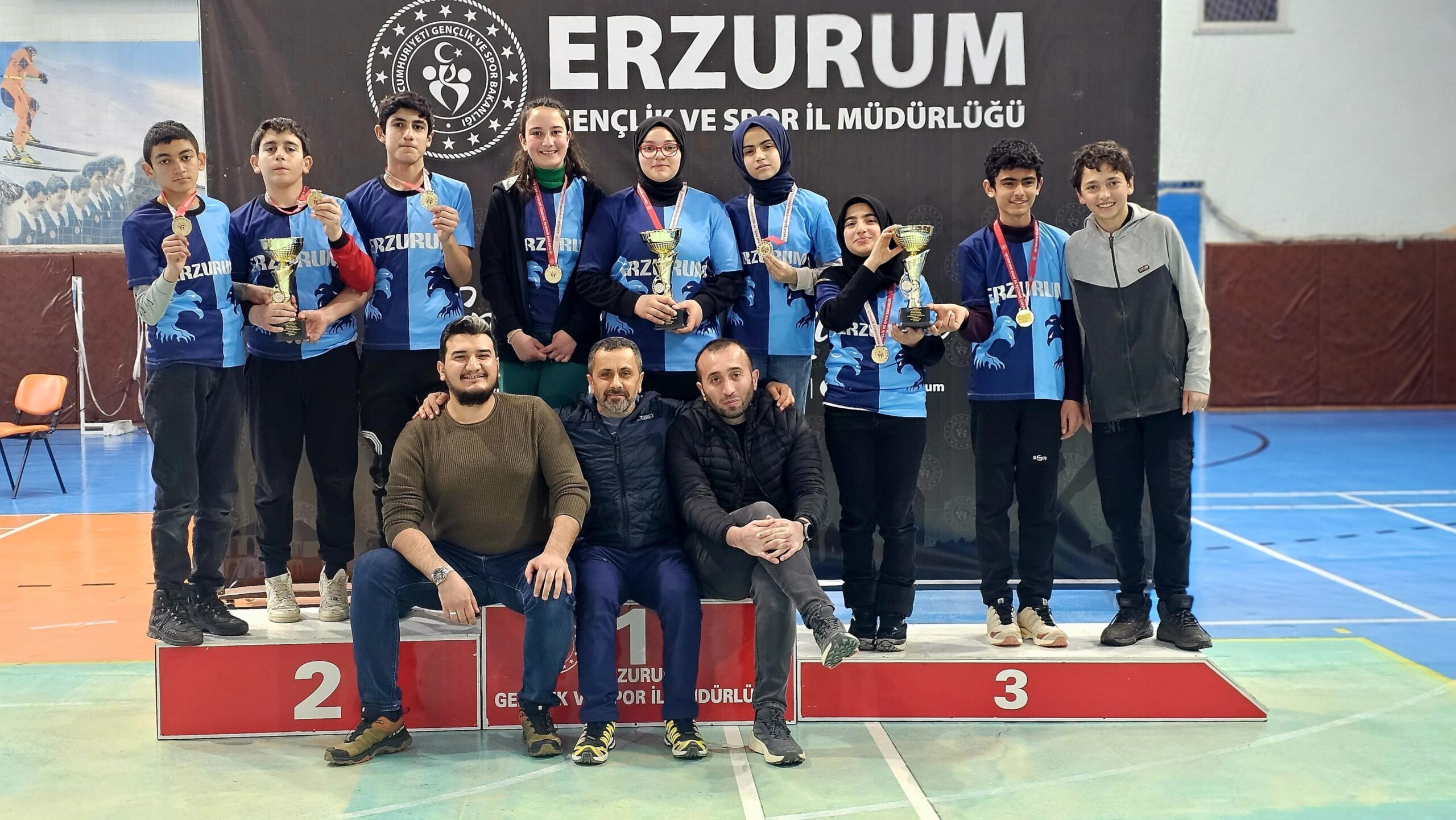 Tuzcu Mimar Sinan Ortaokulu’ndan Floor Curling’de Büyük Başarı!