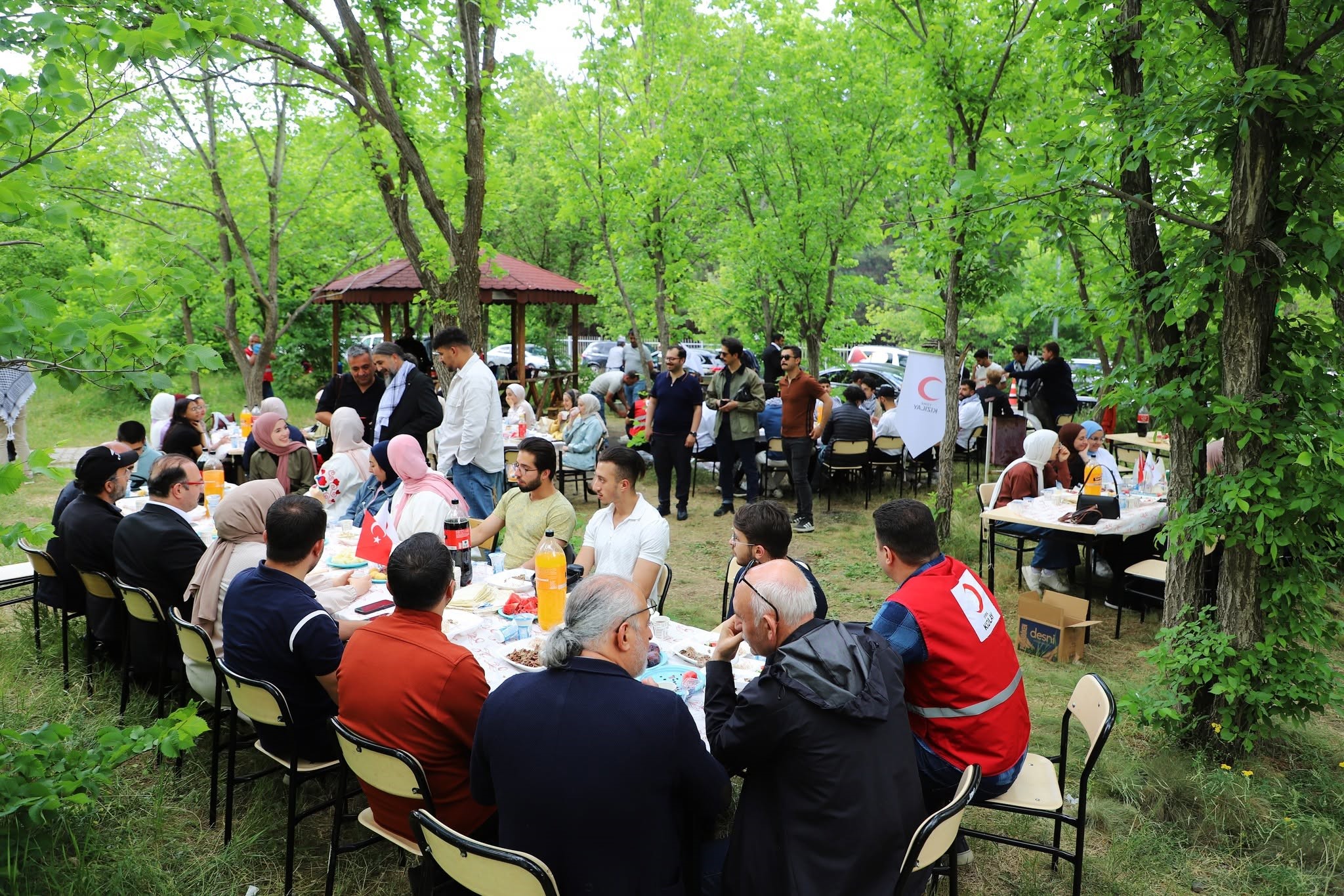 Erzurum’da Gazzeli Öğrenciler Kızılay’ın Düzenlediği Piknikte Buluştu