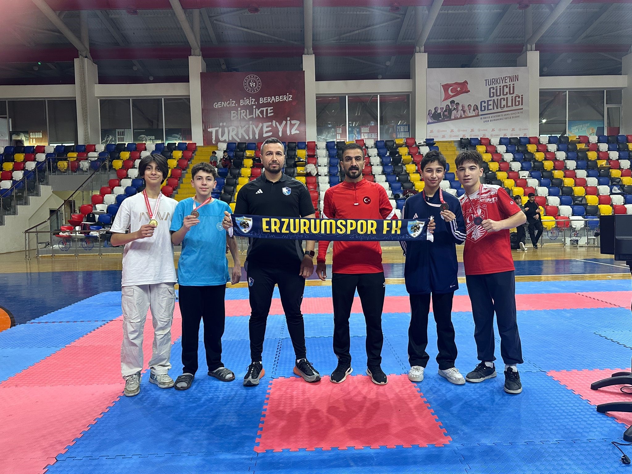 Erzurum Büyükşehir Belediyespor Kick Boks Takımından Adıyaman’da Büyük Başarı