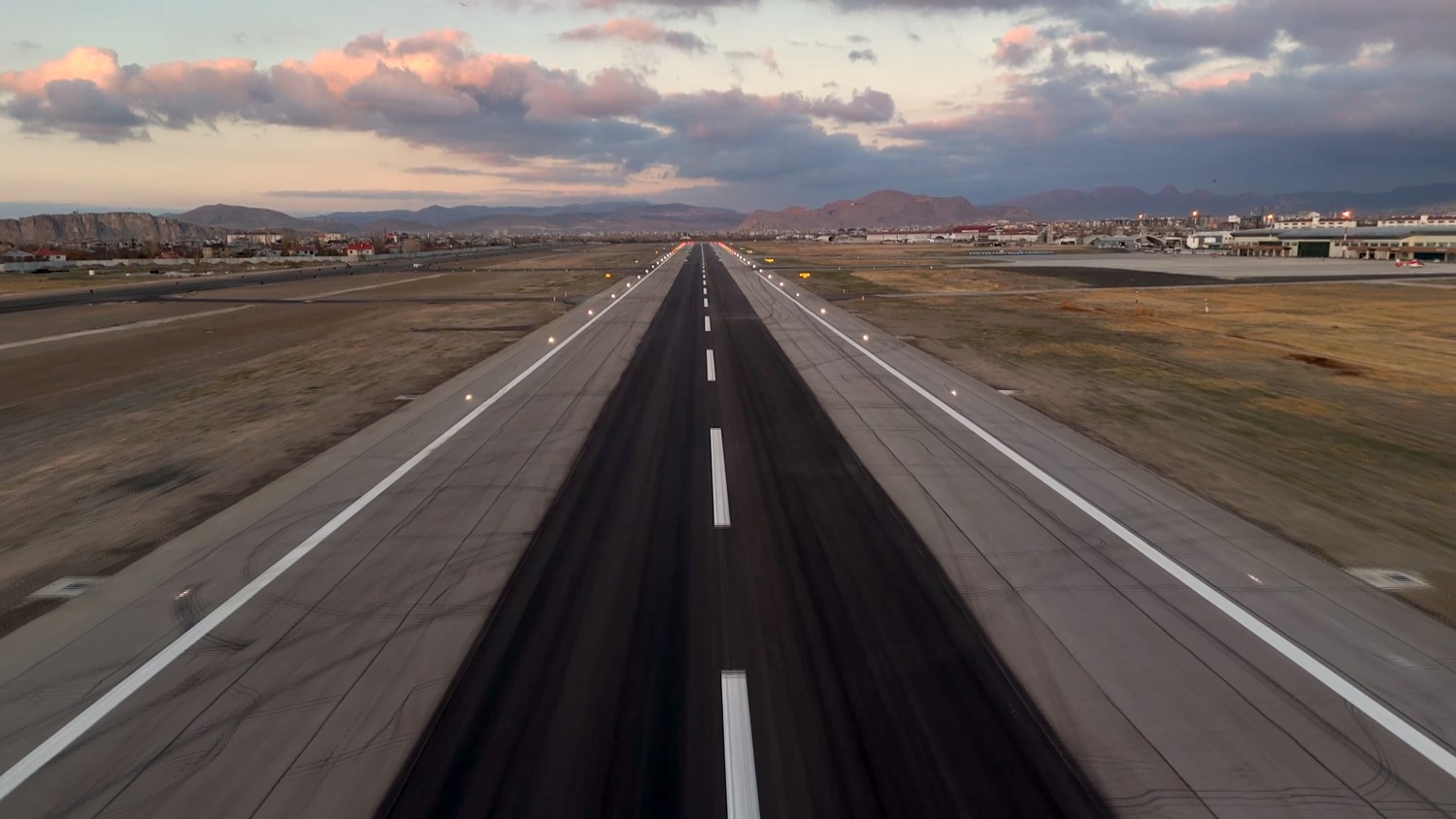 Van Ferit Melen Havalimanı 6 Aralık’ta Tam Kapasite Hizmete Açılıyor