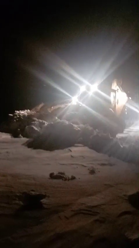 Tekman’da Yoğun Kar Yağışı Ulaşımı Olumsuz Etkiledi