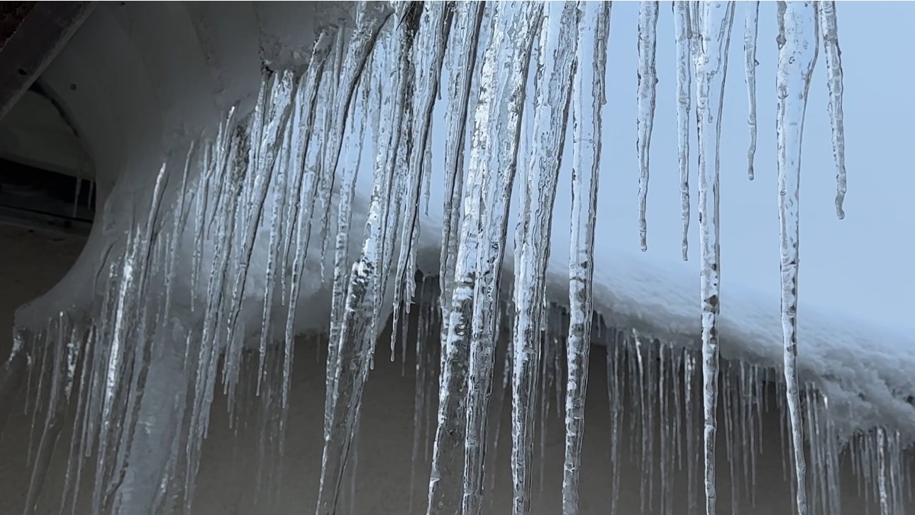 Hakkari Yüksekova’da Dondurucu Soğuklar Hayatı Olumsuz Etkiliyor