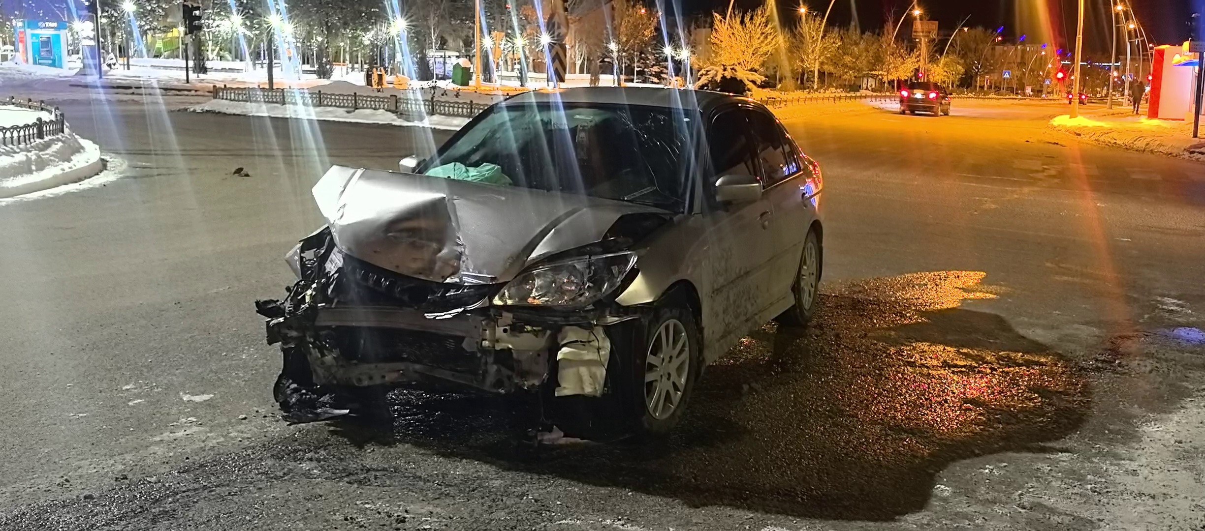 Erzurum’da Kavşakta Kaza: 4 Kişi Hafif Yaralandı