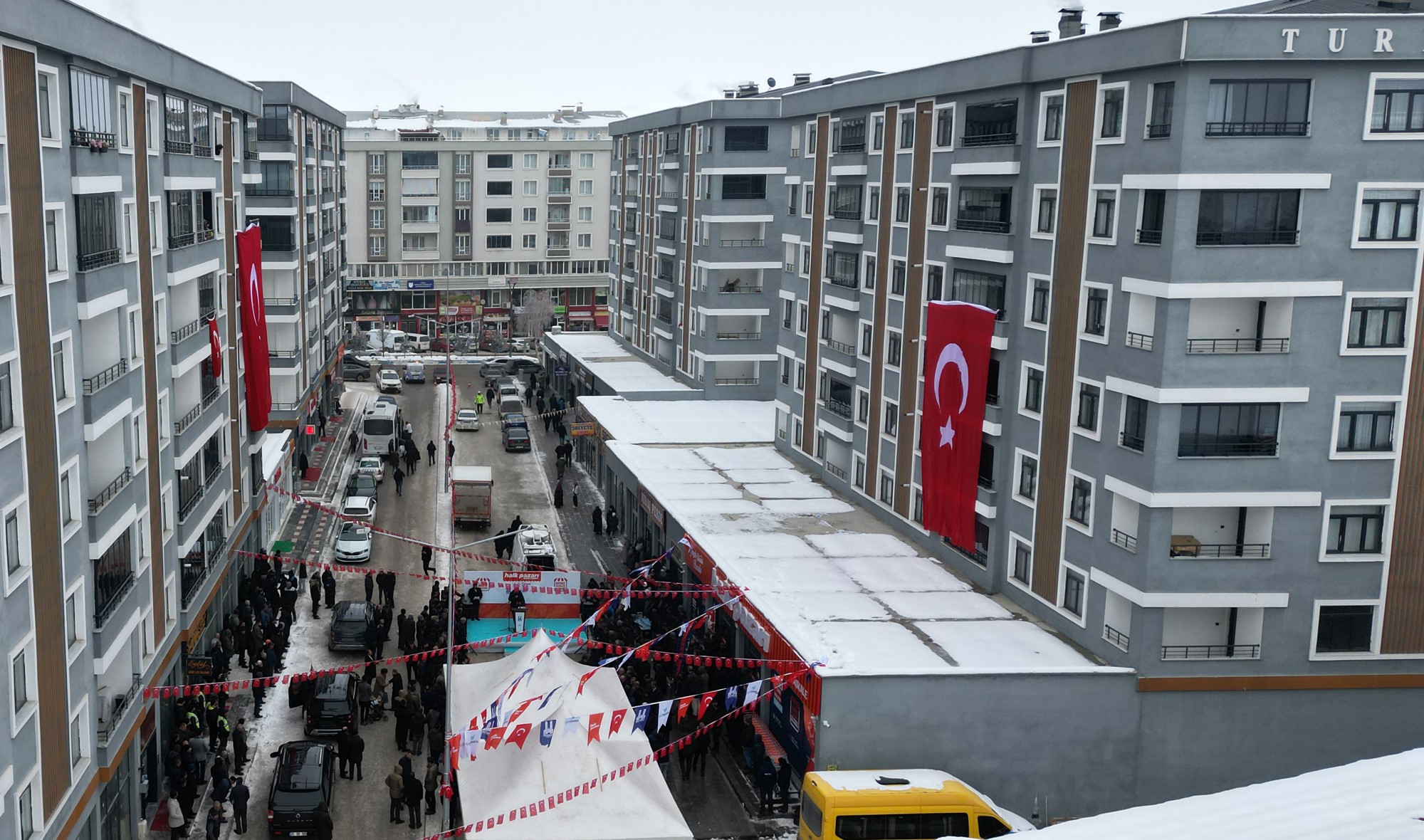 Halk Pazarı Aşkale’de Kapılarını Açtı: 12’nci Şube Hizmete Girdi