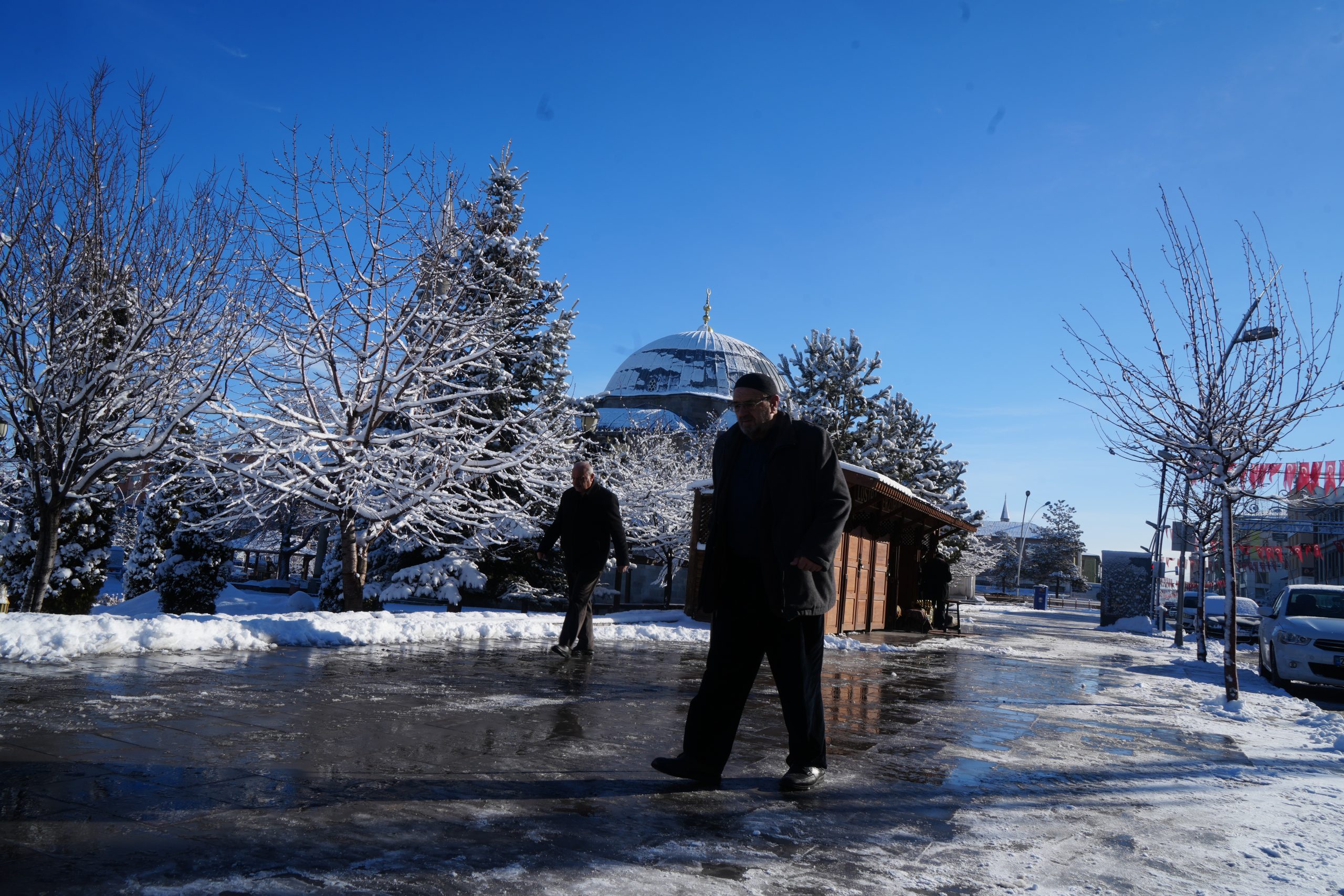 Meteoroloji 12. Bölge Müdürlüğü’nden Doğu Anadolu İçin Kuvvetli Kar Yağışı ve Buzlanma Uyarısı