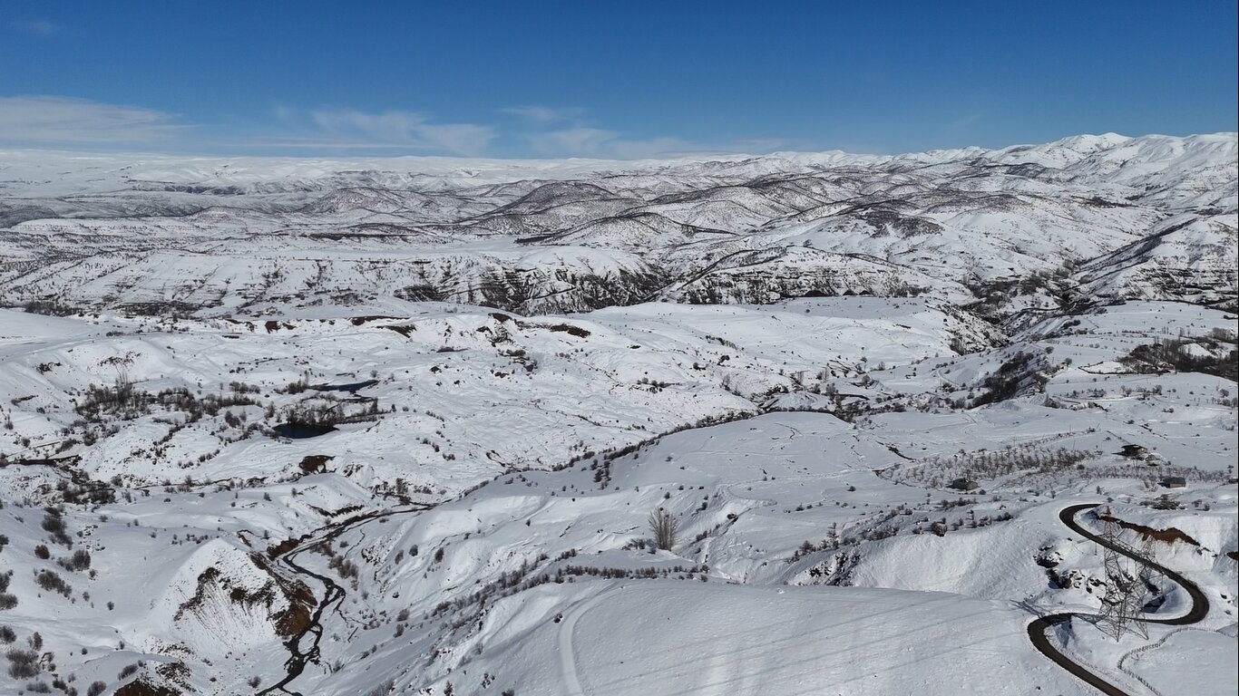 Bingöl’ün Solhan ilçesinde kar sonrası kartpostallık manzara