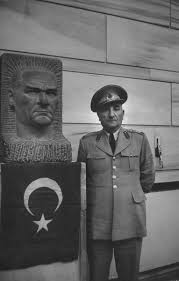 Darbeyle Gelen Liderden Anayasal Dönüşümün Mimarı: Cemal Gürsel Dönemi