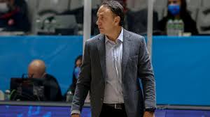 Sahada Oyun Kurdu, Kenarda Takım Yönetti: Orhun Ene