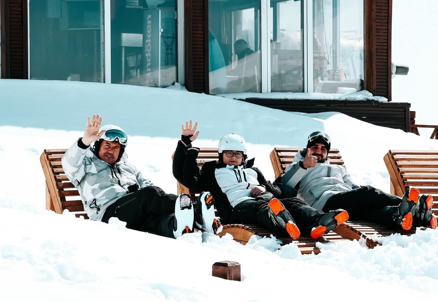 Palandöken’de Bahar Ortasında Şezlong Keyfi