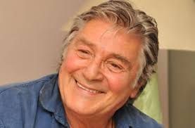 Erzurum’dan Yetişip Türk Tiyatrosuna Damga Vuran Usta: Beklan Algan