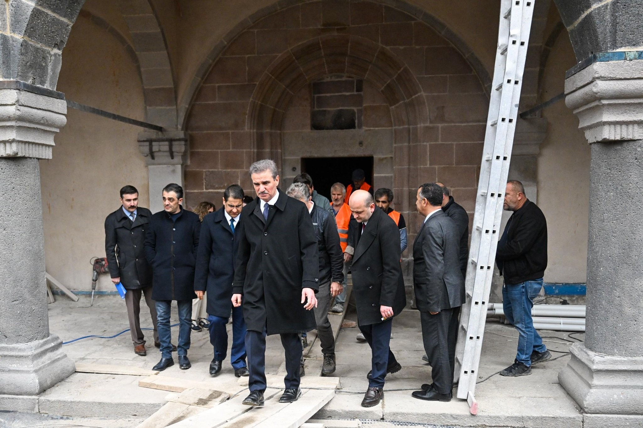 Erzurum’un Tarihi Fetih Camii’nde Restorasyon Çalışmaları Sona Yaklaşıyor