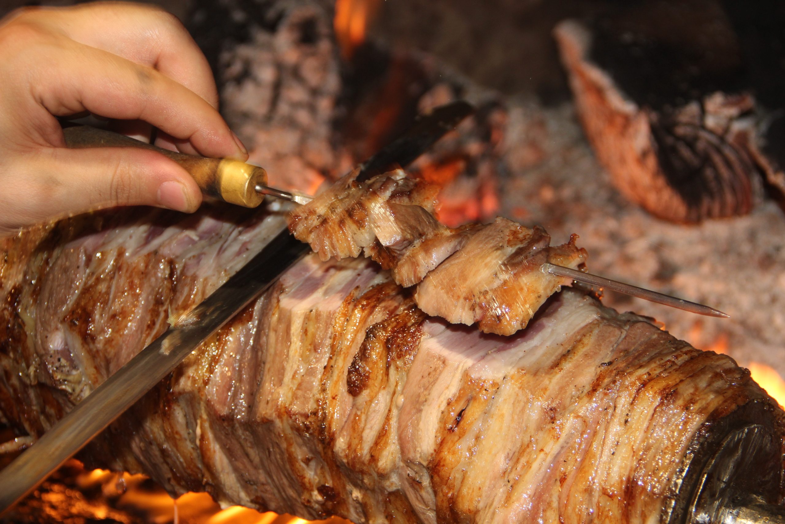 Erzurum’un Oltu Cağ Kebabı, TasteAtlas Listesinde Dünyanın En İyi Türk Yemekleri Arasında 2. Sırada