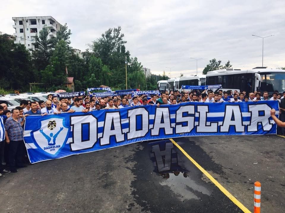 Dadaşlar Grubu Kendini Feshetti: Erzurumspor Tribünlerinde Bir Devir Sona Erdi