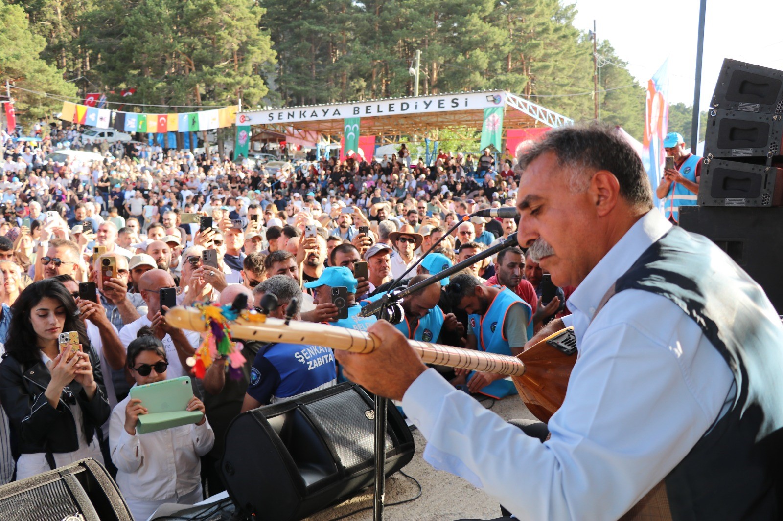 20 Bin Kişi Şenkaya’da Buluştu: 19. Kültür, Sanat ve Bal Festivali Büyük İlgi Gördü