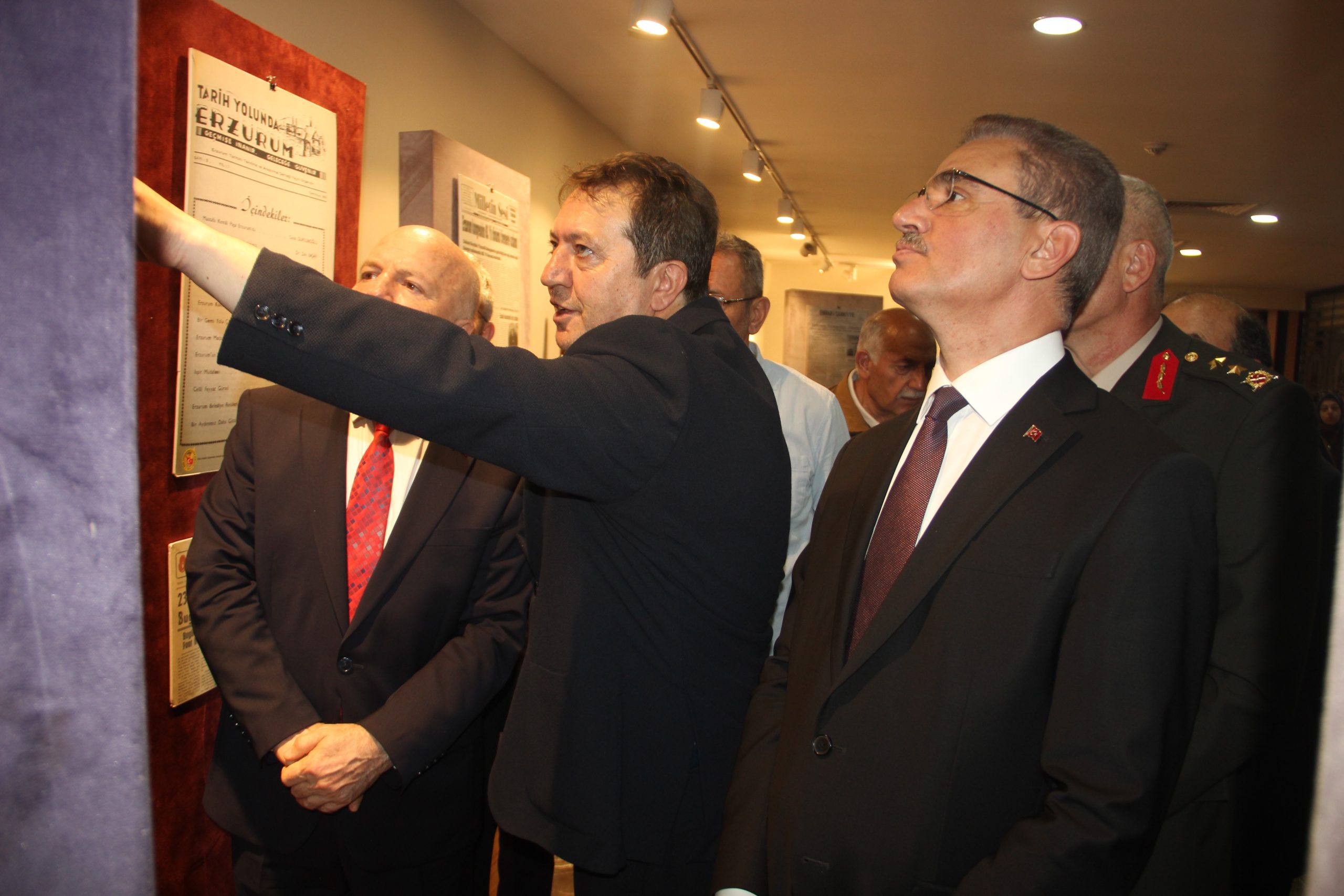Erzurum Kongresi’nin 107. Yılında Tarihe Işık Tutan Yerel Basın Sergisi Açıldı