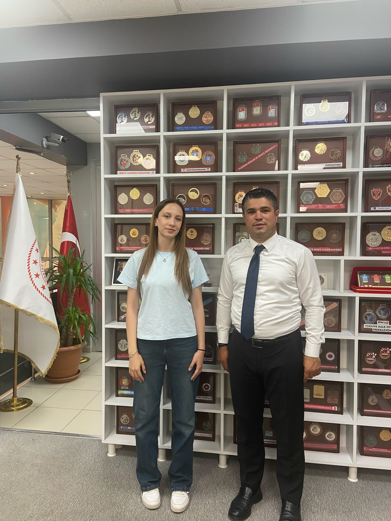 Oltulu Taekwondocu Semanur Duran’a 2. DAN Gururu