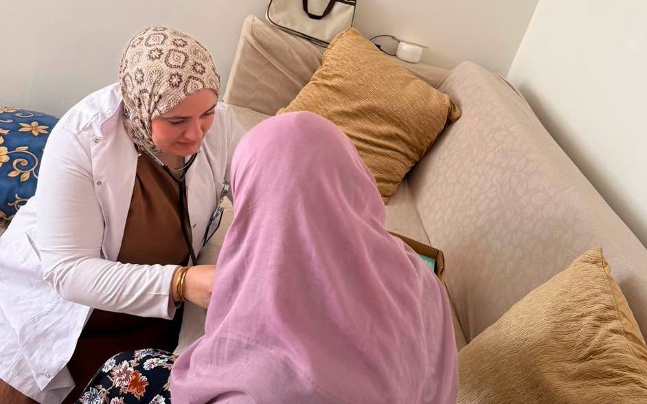 Erzurum’da “Can Ebeleri” Anne ve Anne Adaylarını Evlerinde Ziyaret Ediyor