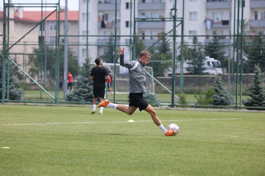 Alanyaspor, Erzurum Kampında İkinci Etap Hazırlıklarına Başladı