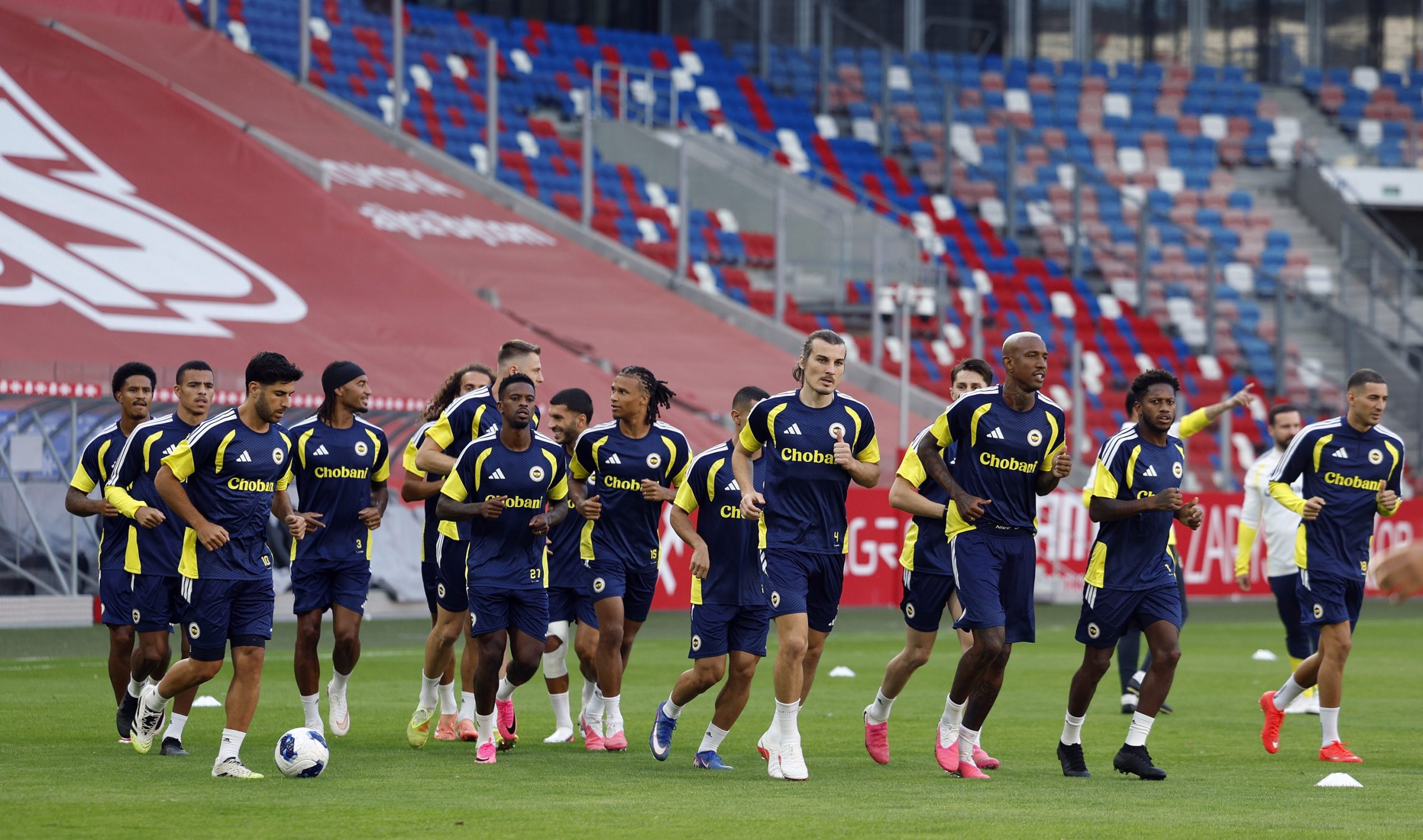 Fenerbahçe, Gornik Zabrze Maçı Hazırlıklarını Tamamladı