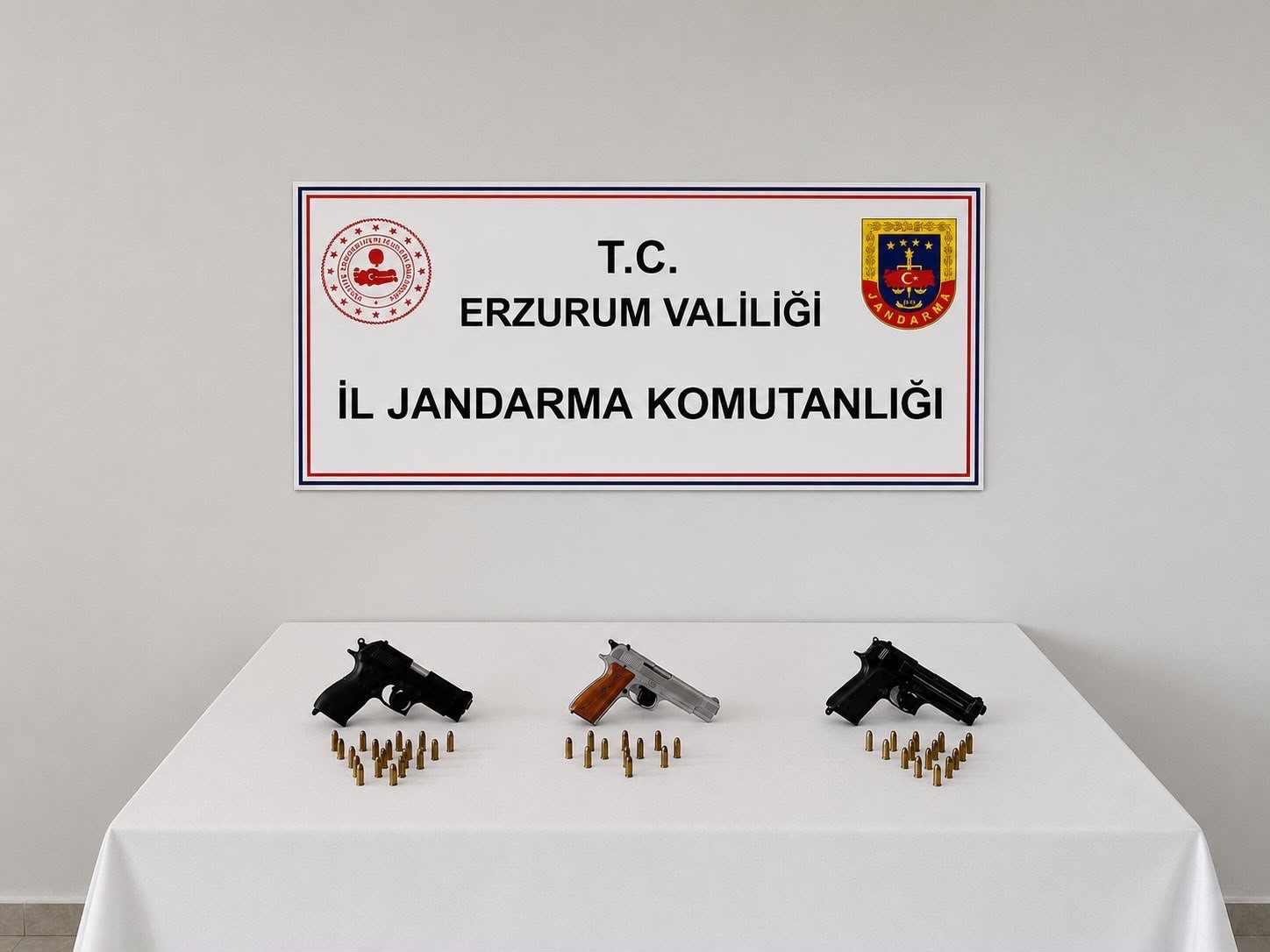 Erzurum’da Düğün Konvoyuna Jandarma Operasyonu: 4 Gözaltı, 570 Bin TL’yi Aşan Ceza