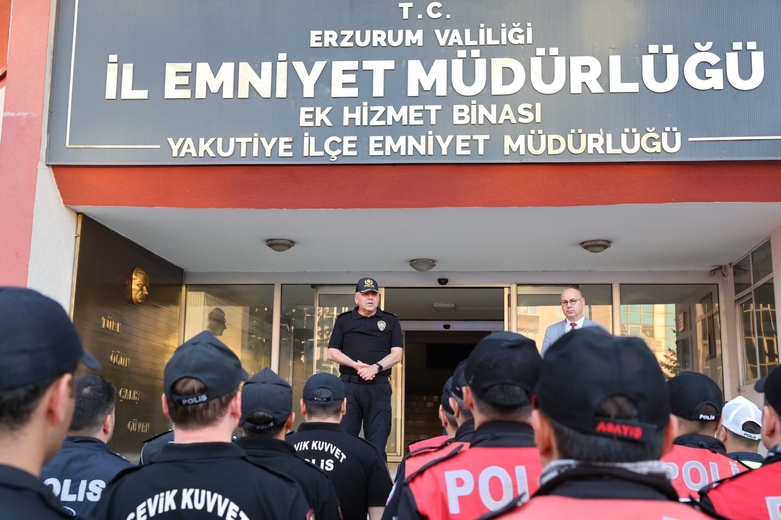 Erzurum’da Temmuz Ayı Güvenlik Bilançosu: 102 Bin Kişi Sorgulandı, 345 Aranan Şahıs Yakalandı