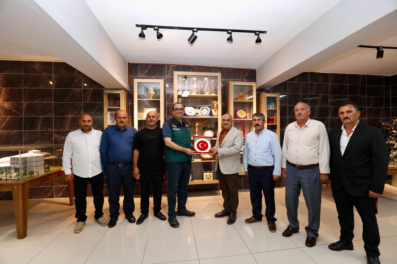 DSİ Heyetinden Aziziye’ye Yatırım Ziyareti: Tarımsal Altyapı Projeleri Masaya Yatırıldı