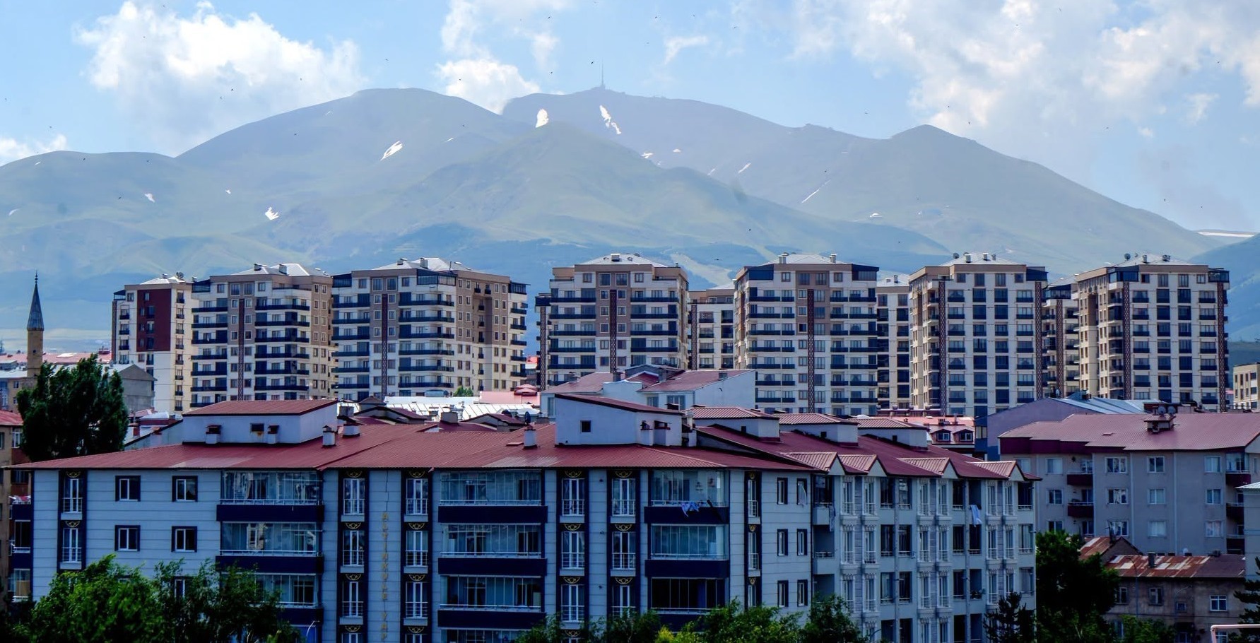 Erzurum’da Temmuz Ayında 820 Konut ve 111 İş Yeri Satıldı
