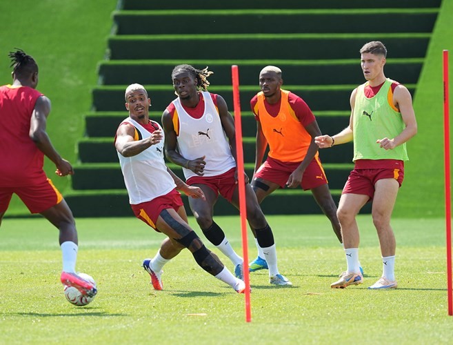 Galatasaray’da Erzurumspor FK mesaisi sürüyor