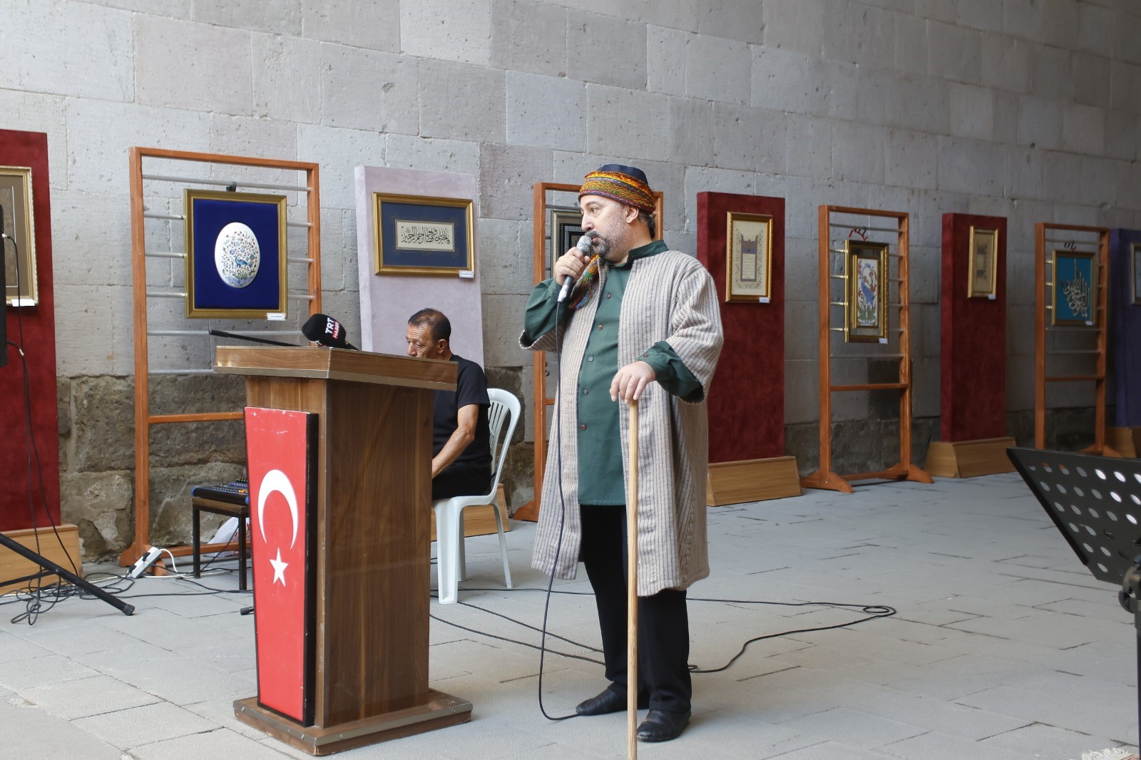 Yunus Emre’nin Erzurum’daki İzleri Çifte Minareli Medrese’de Anlatıldı