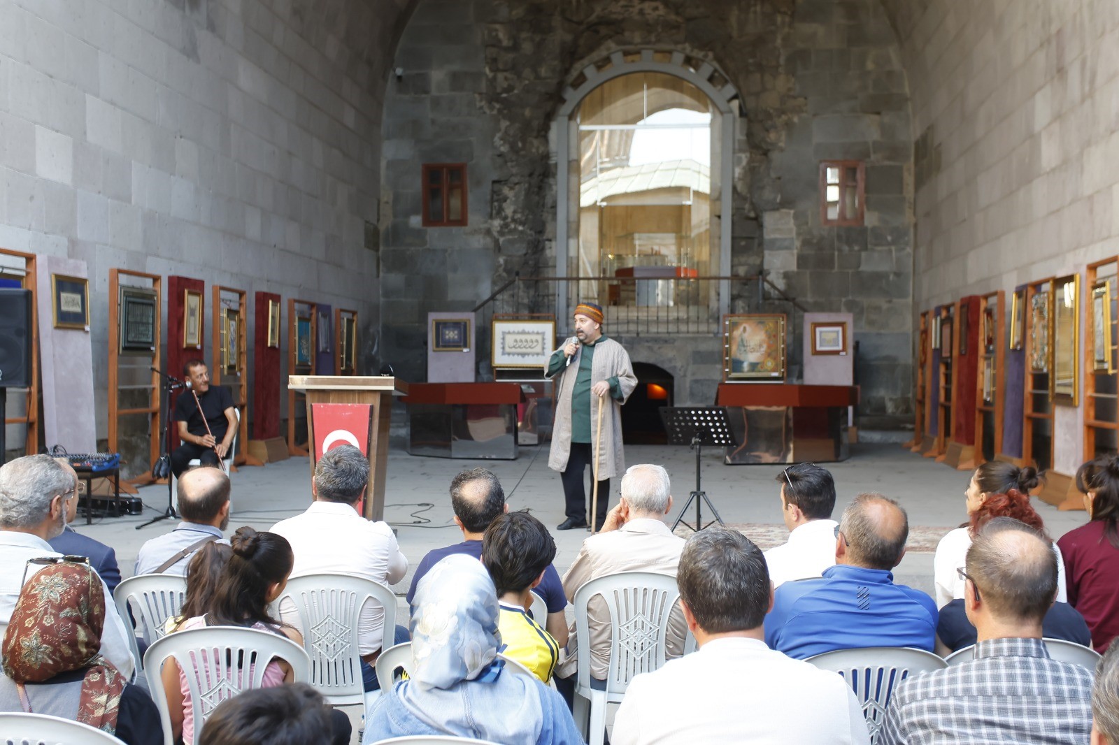 Yunus Emre’nin Erzurum’daki İzleri Çifte Minareli Medrese’de Anlatıldı