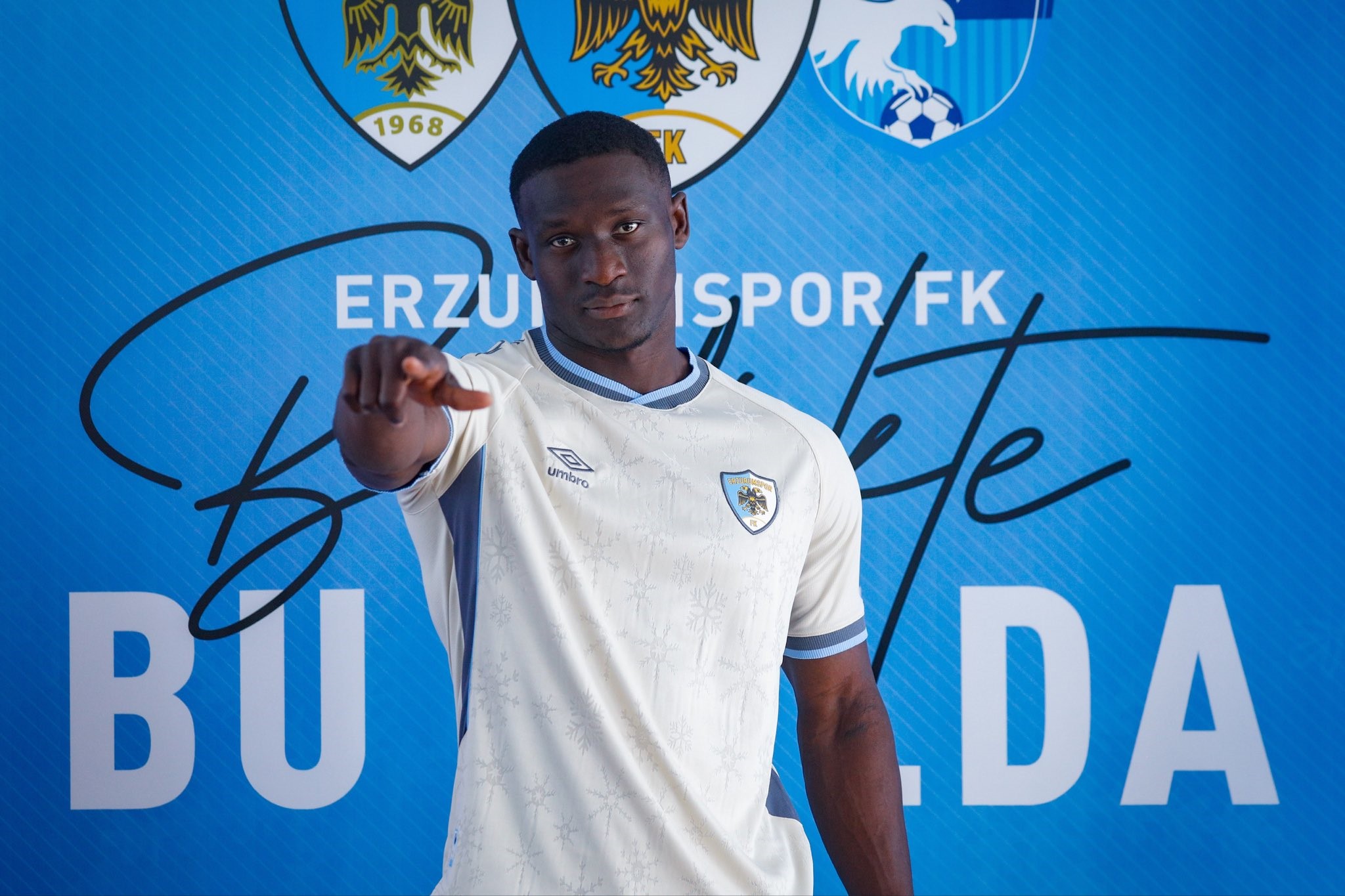 Erzurumspor FK, Ibrahim Yalatif Diabate’yi kadrosuna kattı