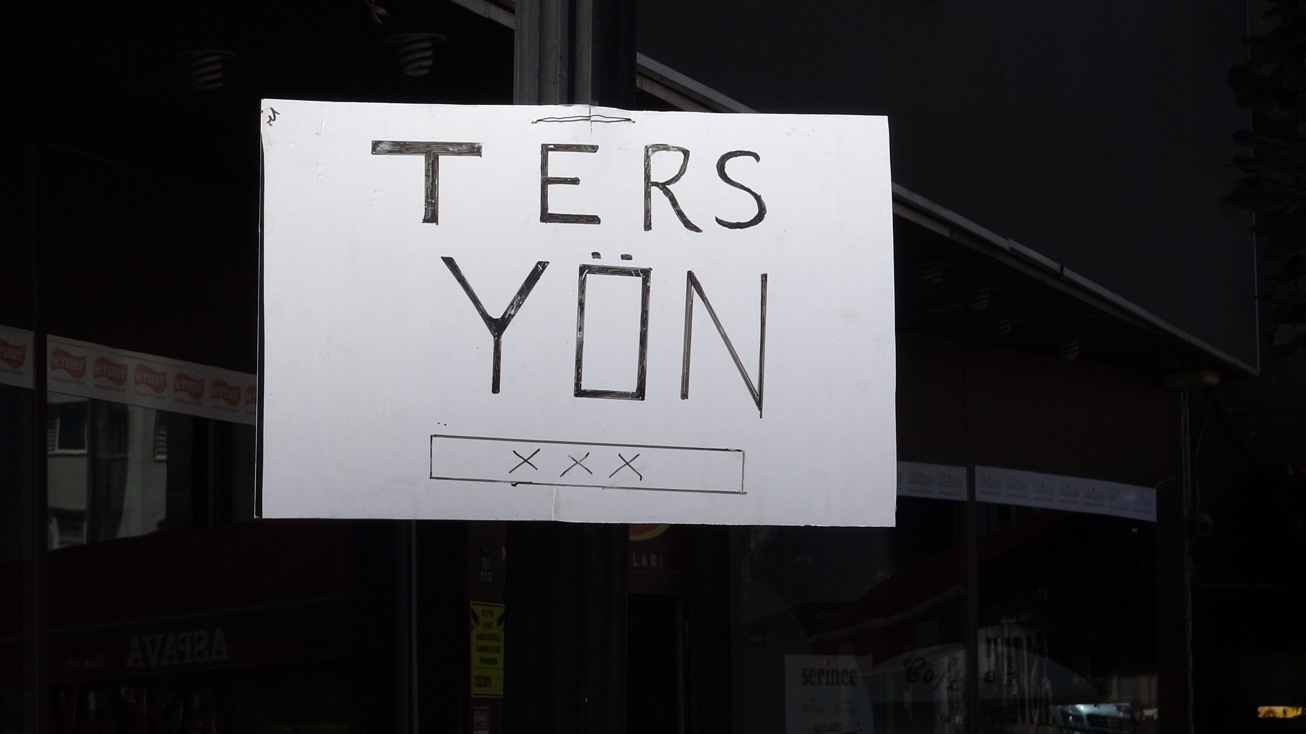 Erzurum’da esnafın “ters yön” isyanı sonuç verdi: Yeni trafik düzenlemesi yapıldı