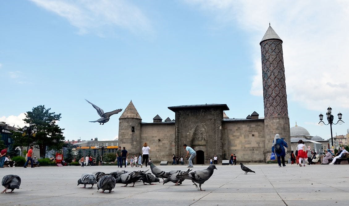 Doğu Anadolu’da Sağanak Alarmı: Meteoroloji Uyardı