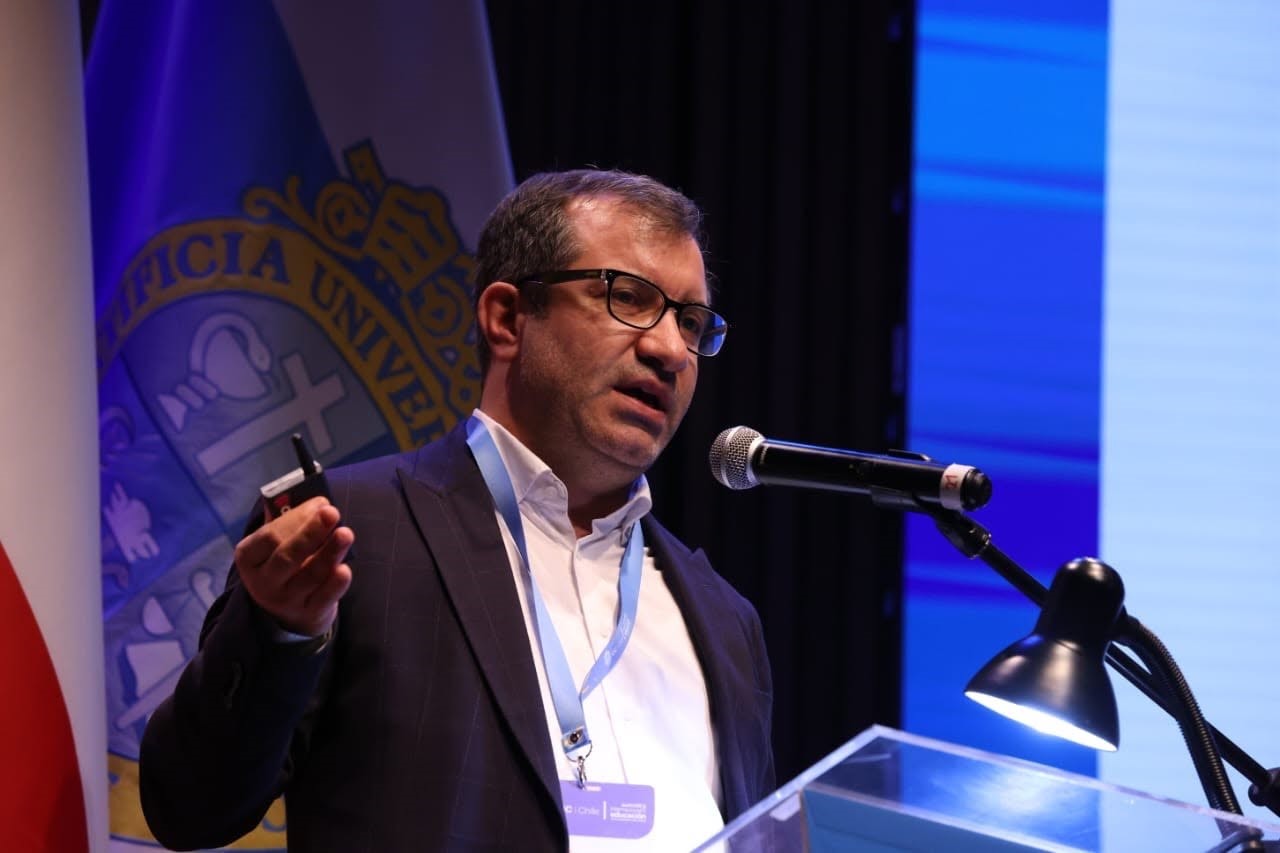 Prof. Dr. Sedat Gümüş’ten Oltu’ya Anlamlı Eğitim Yatırımı