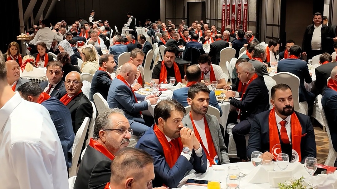 ETSO Başkanı Saim Özakalın Yeniden Adaylığını Açıkladı: “Başladığımız İşi Yarım Bırakmayız”