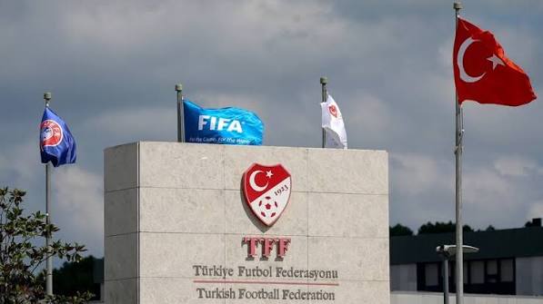 PFDK’DAN ERZURUMSPOR FK’YA TRİBÜN CEZASI!